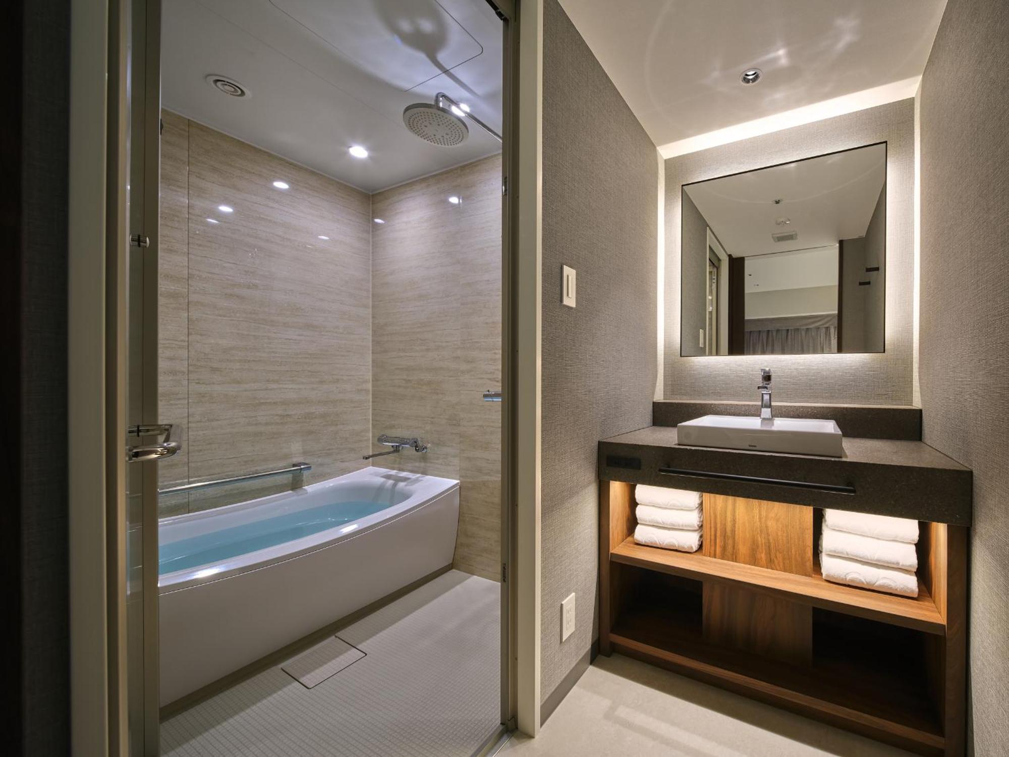 Hotel Nikko 4*
